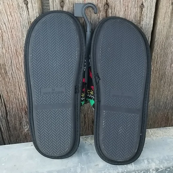 Santa Christmas Knit Mens Slippers - Picture 7 of 9